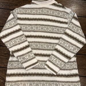 Vintage Yarnworks Fair Isle Sweater-size small